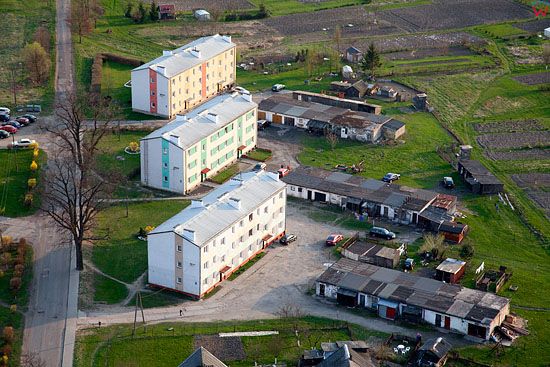 Lotnicze, PL, warm-maz. Osiedle mieszkaniowe w Tolkach.